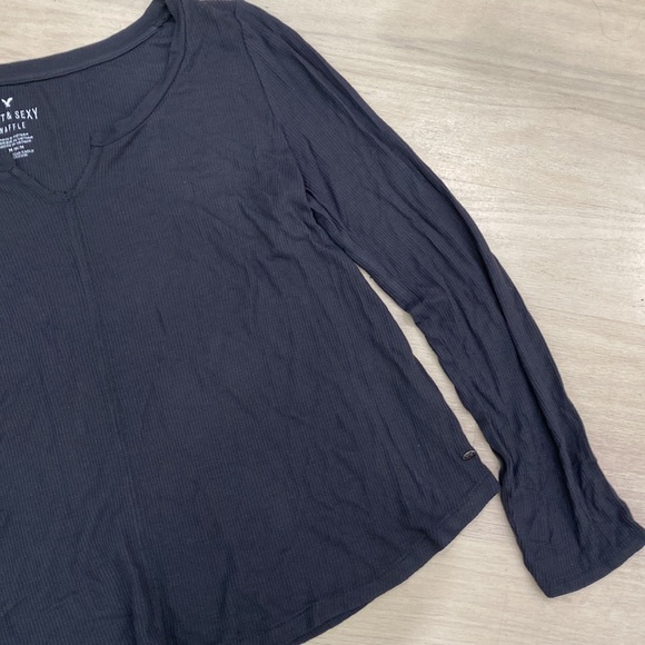 American Eagle Soft & Sexy Waffle Long-Sleeve Shirt - Medium - Picture 3 of 6